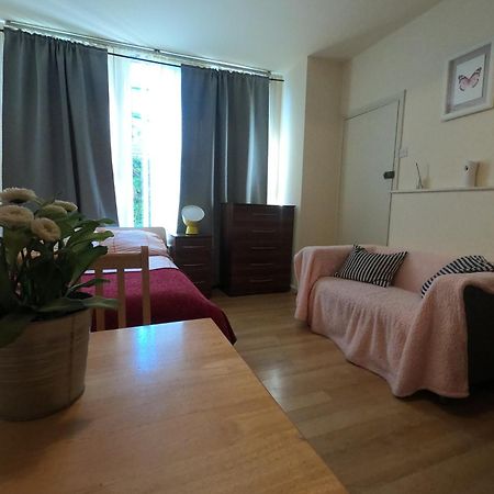 Studio 20 Ash Aparthotel ลอนดอน ภายนอก รูปภาพ