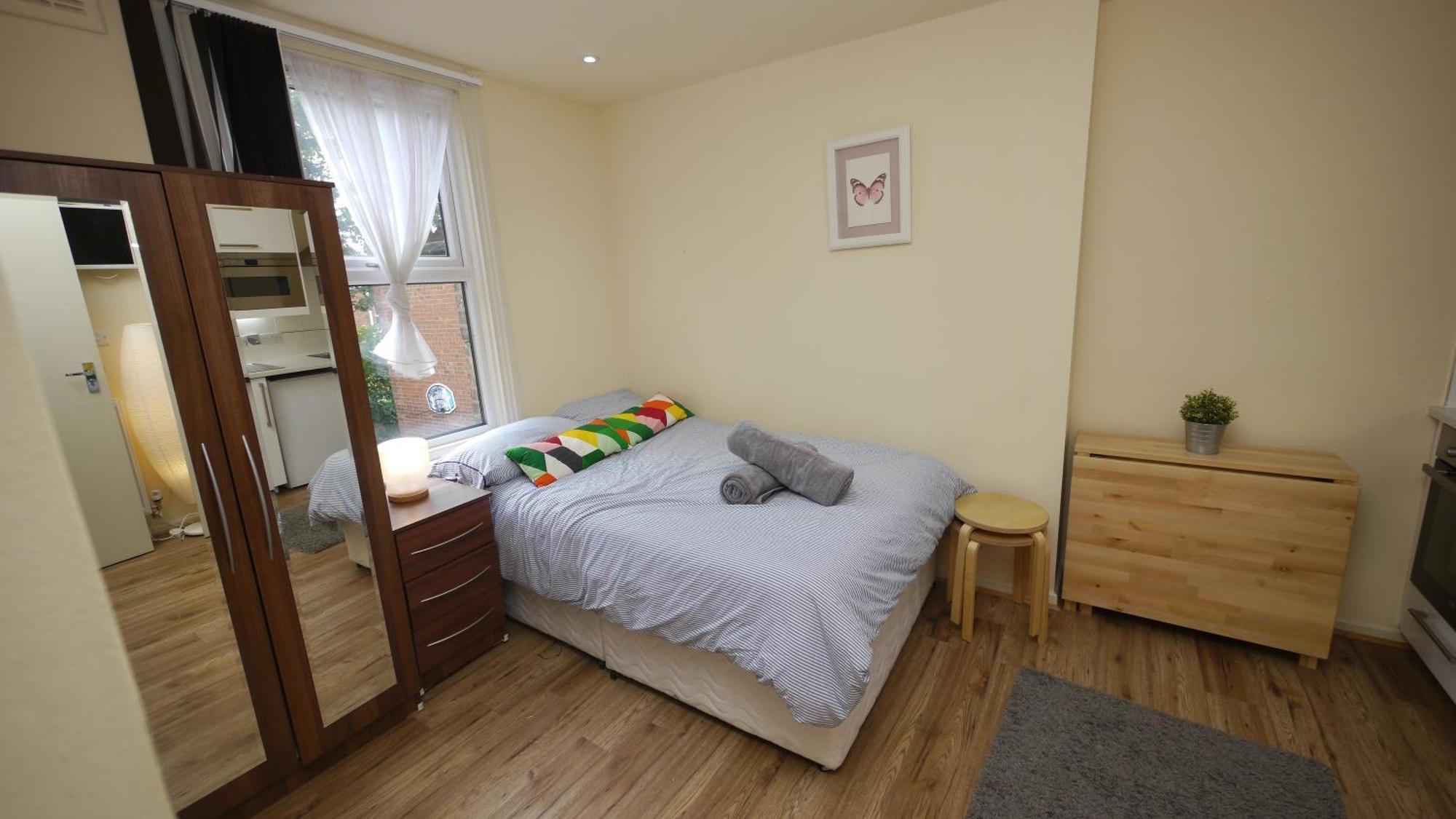 Studio 20 Ash Aparthotel ลอนดอน ภายนอก รูปภาพ